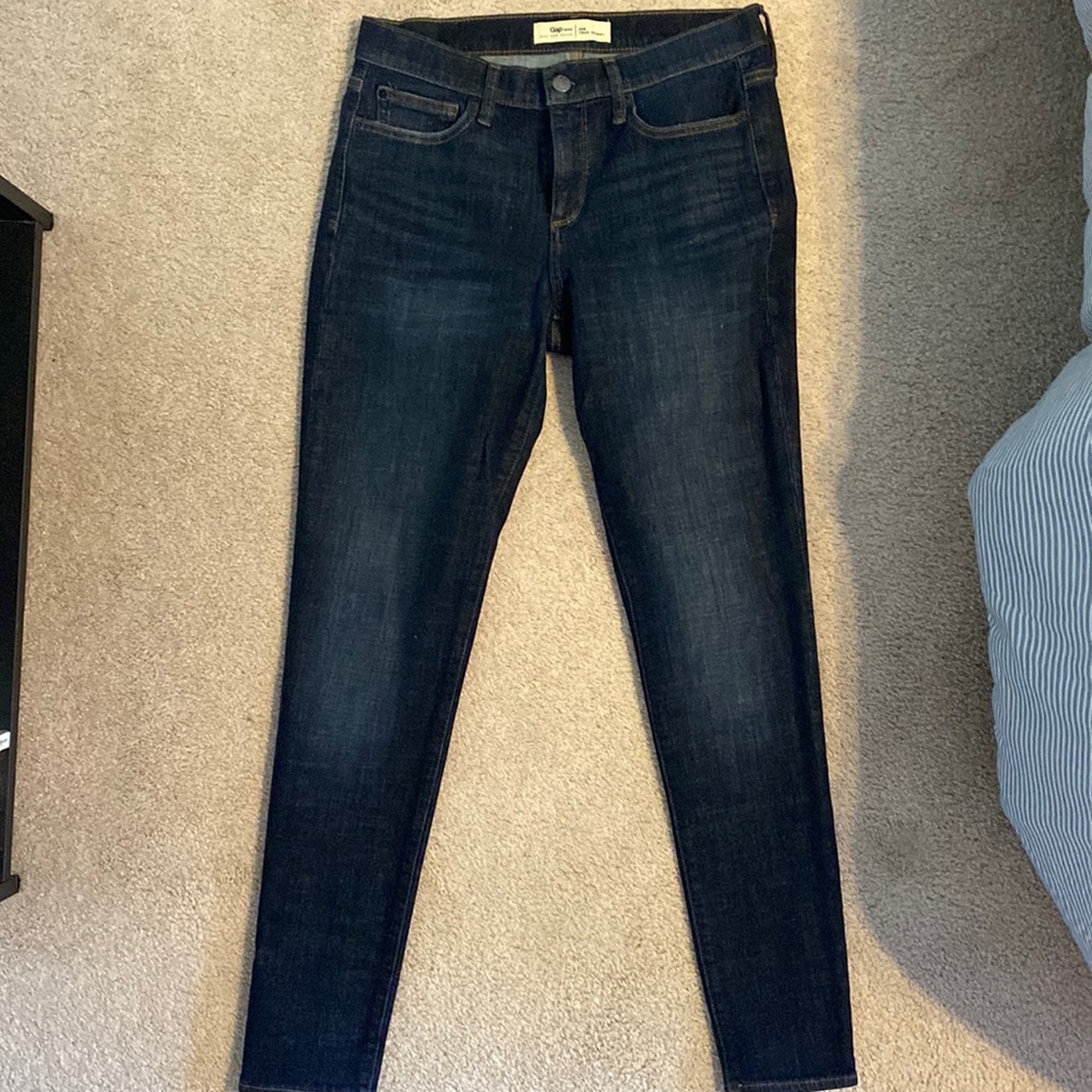 Like New GAP True Skinny Jeans